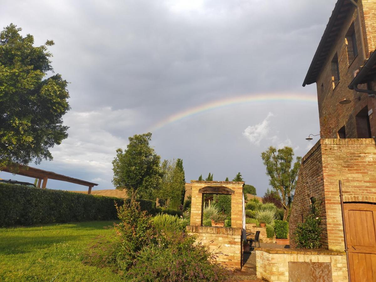 מונטרוני ד'ארביה Agriturismo San Pierino מראה חיצוני תמונה
