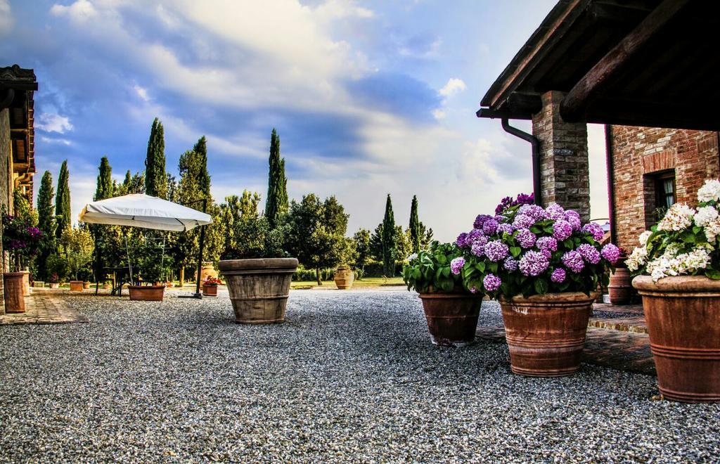 מונטרוני ד'ארביה Agriturismo San Pierino מראה חיצוני תמונה
