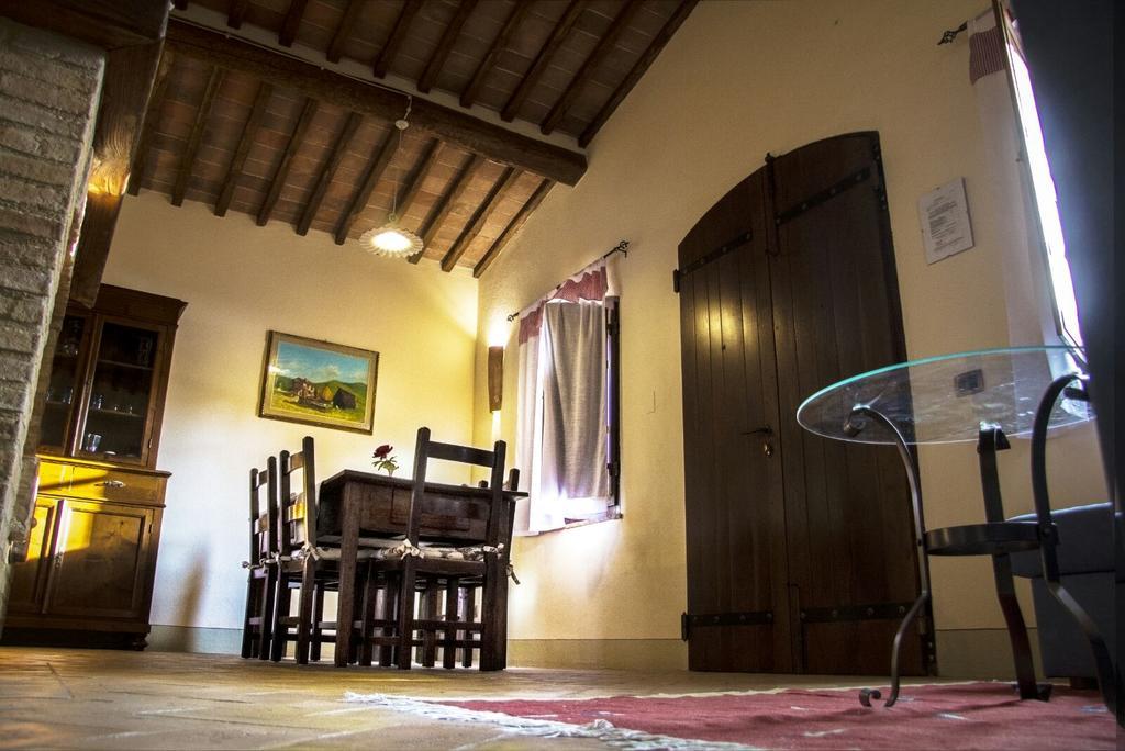 מונטרוני ד'ארביה Agriturismo San Pierino מראה חיצוני תמונה