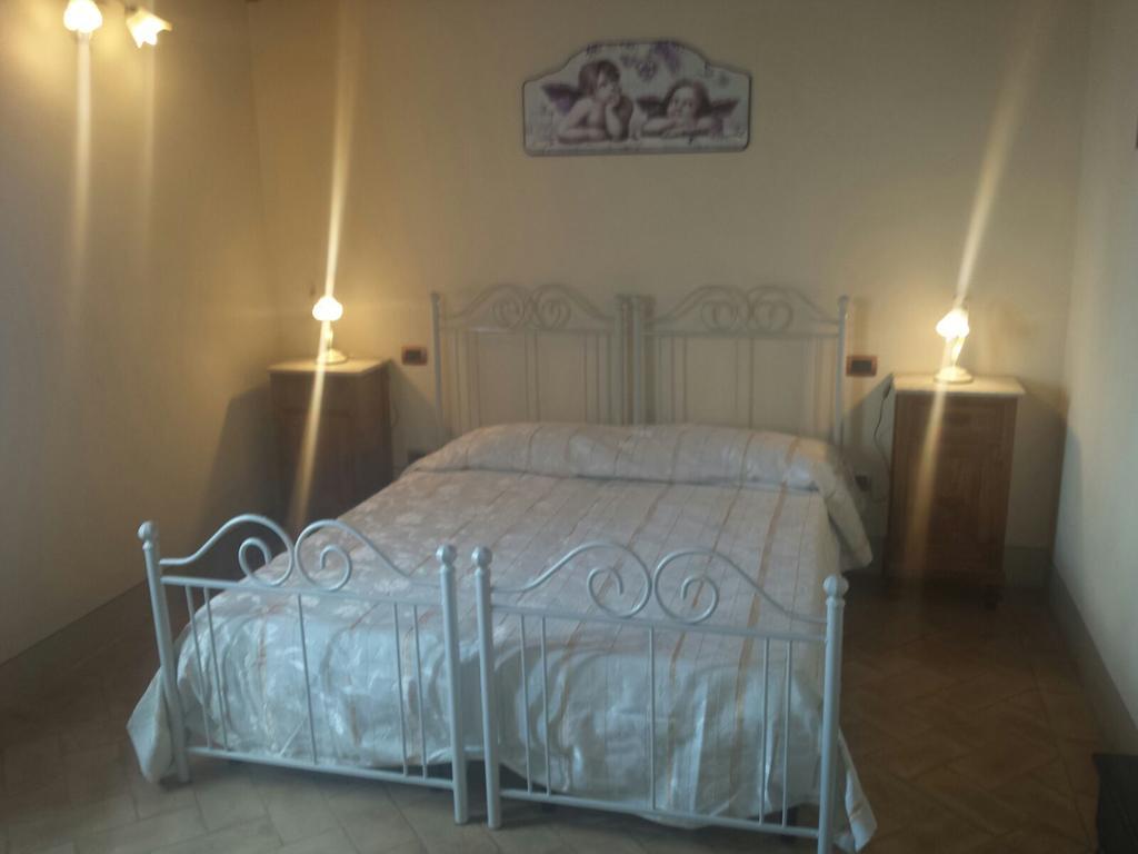 מונטרוני ד'ארביה Agriturismo San Pierino מראה חיצוני תמונה