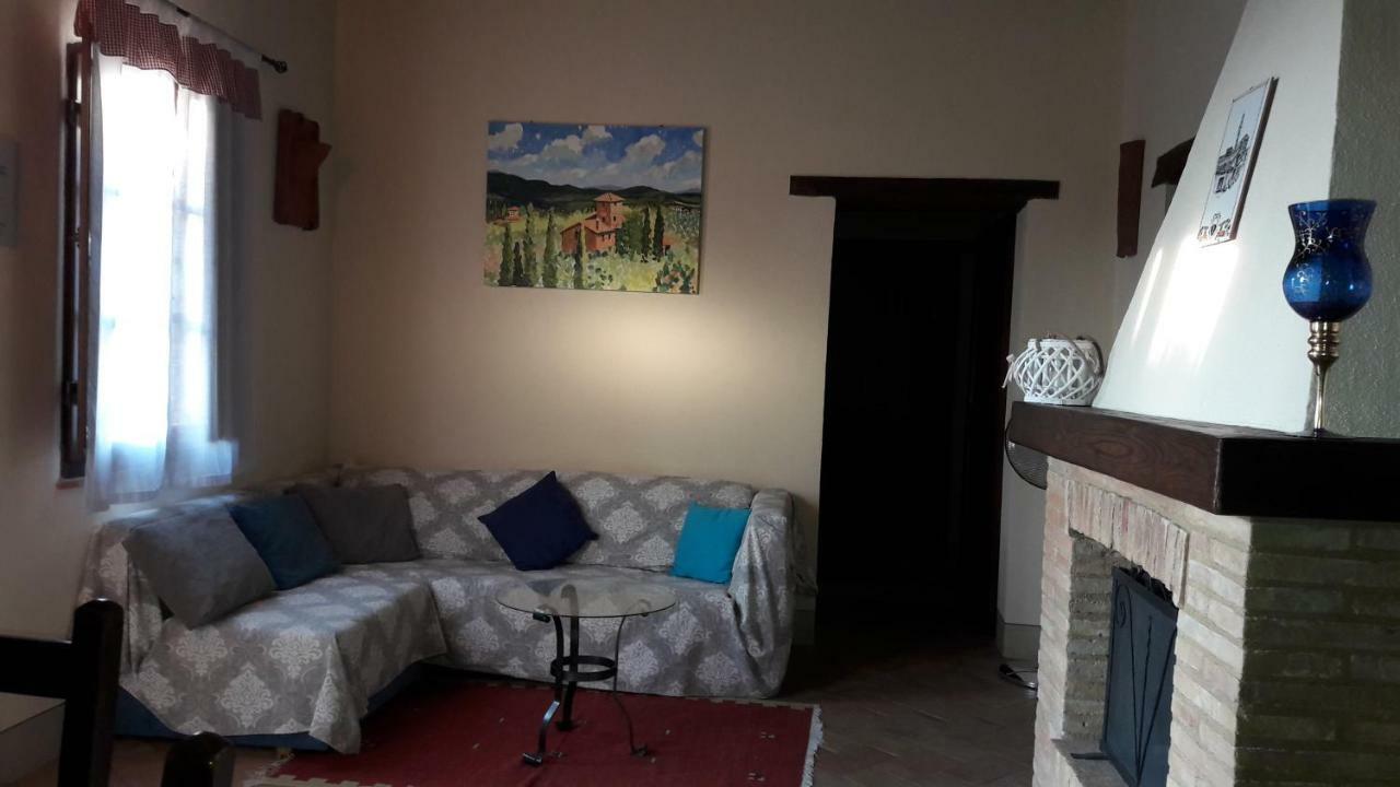 מונטרוני ד'ארביה Agriturismo San Pierino מראה חיצוני תמונה