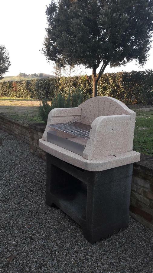 מונטרוני ד'ארביה Agriturismo San Pierino מראה חיצוני תמונה