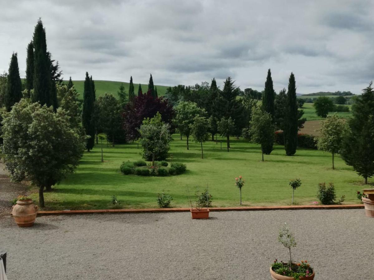 מונטרוני ד'ארביה Agriturismo San Pierino מראה חיצוני תמונה
